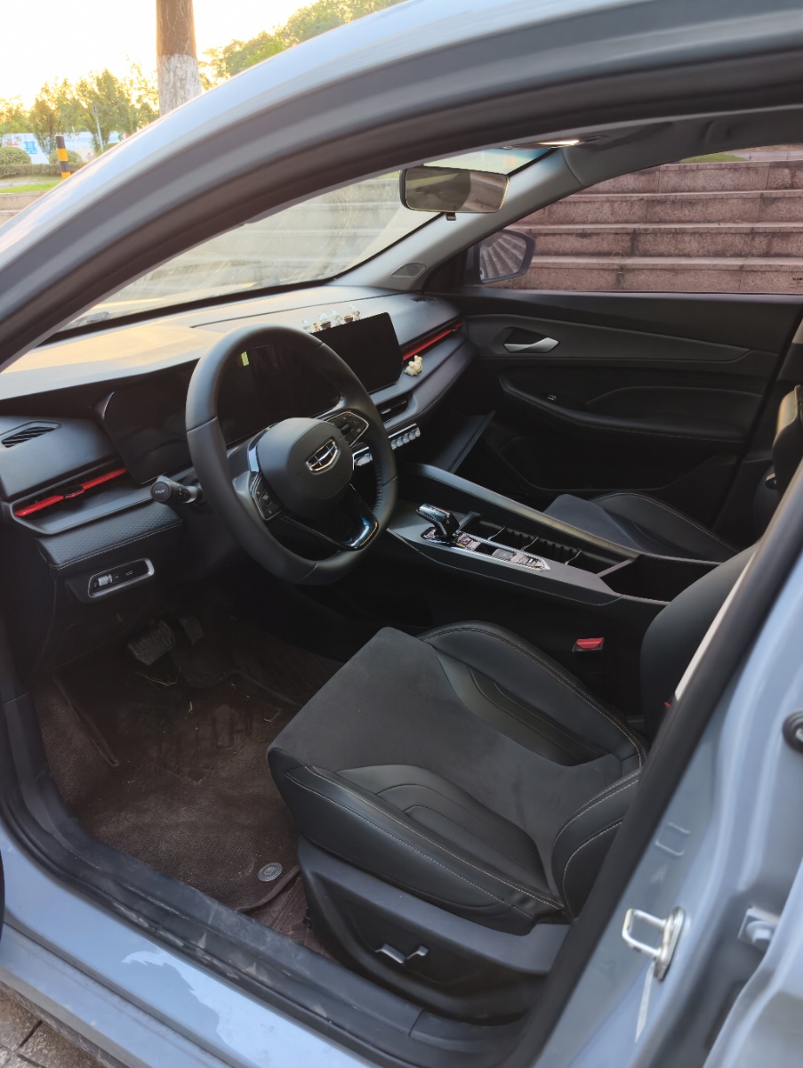 GEELY Binray 2024 car image #2