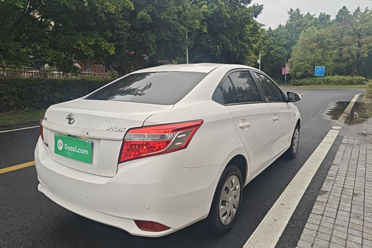 Toyota Vios 2015 car image #7