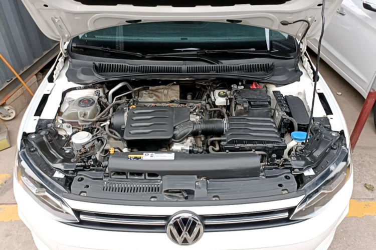 Volkswagen Polo 2020 car image #22