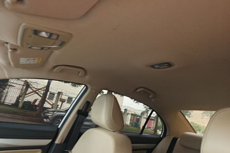 GEELY Emgrand 2018 car image #18