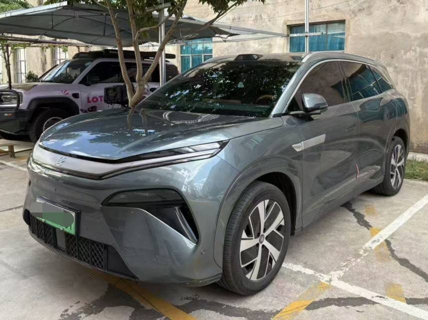BYD Tang L 2025 car image 