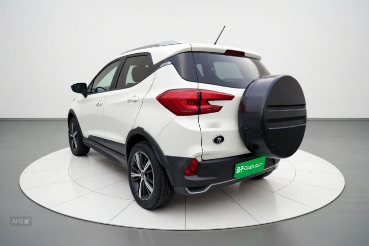 BYD Yuan New Energy 2019 #5 BYD Yuan New Energy 2019 изображение автомобиля #5