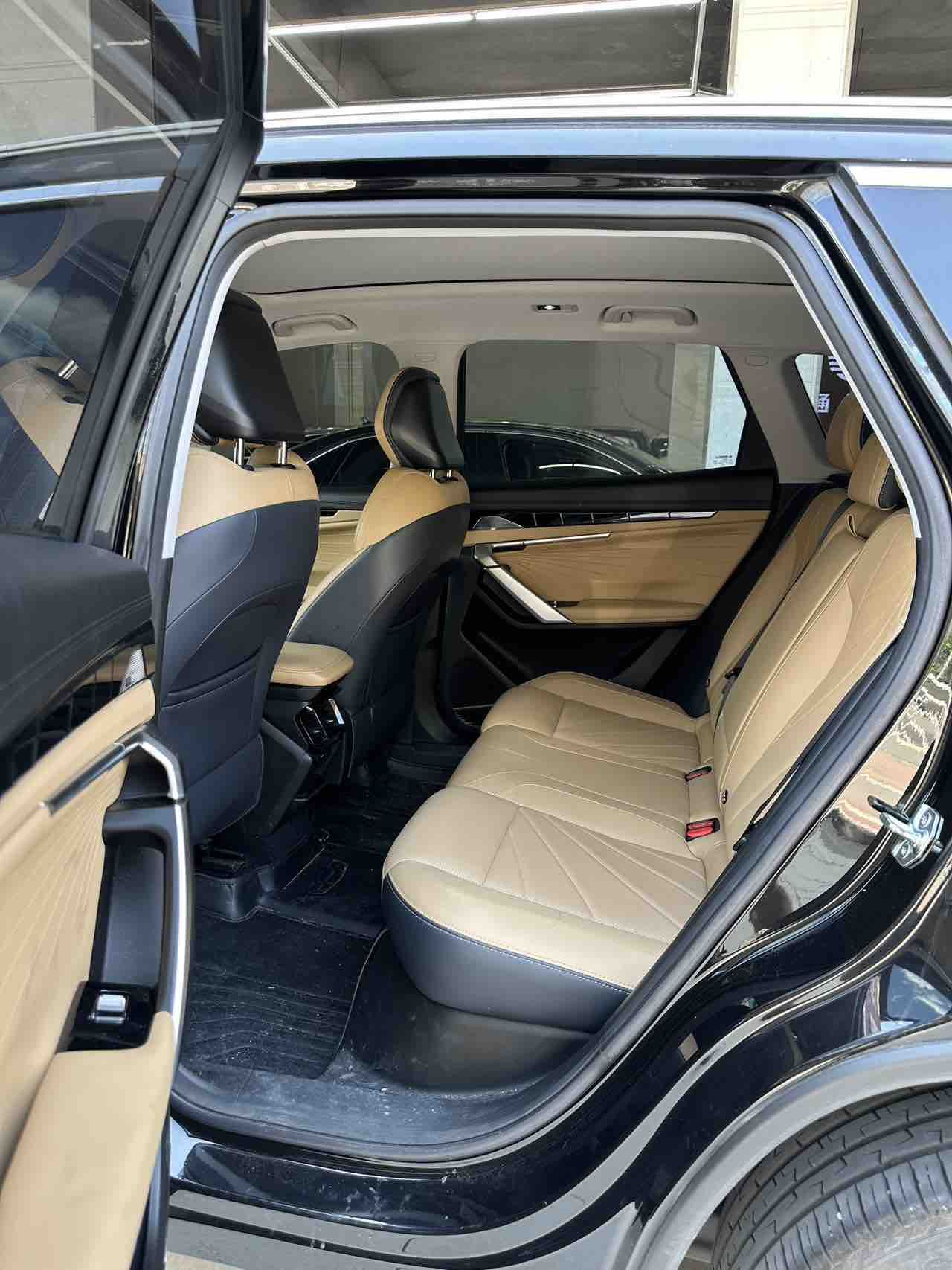 GEELY Boyue L 2023 imagem de carro #2