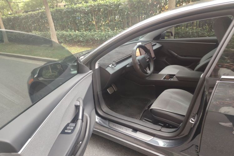 Tesla Model 3 2024 #9 Tesla Model 3 2024 car image #9