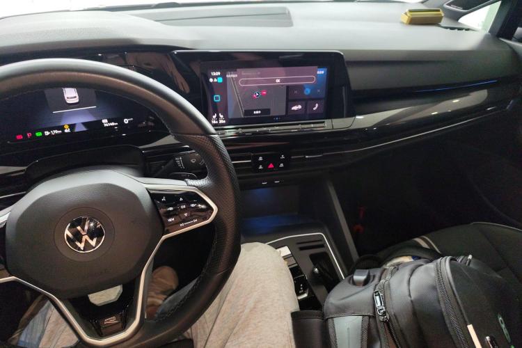 Volkswagen Golf 2020 immagine di auto #14