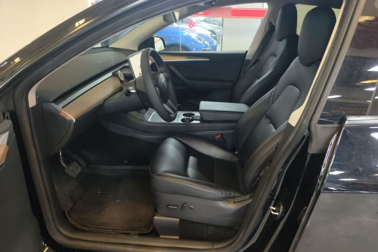 Tesla Model Y 2022 #15 Tesla Model Y 2022 immagine di auto #15