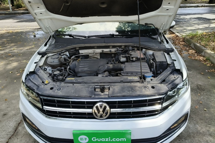 Volkswagen Bora 2020 immagine di auto #20