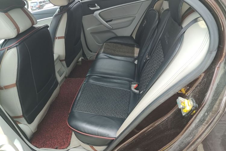 GEELY Emgrand 2016 #17 GEELY Emgrand 2016 car image #17