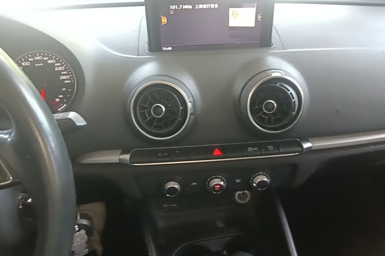 Audi A3 2018 #15 Audi A3 2018 car image #15
