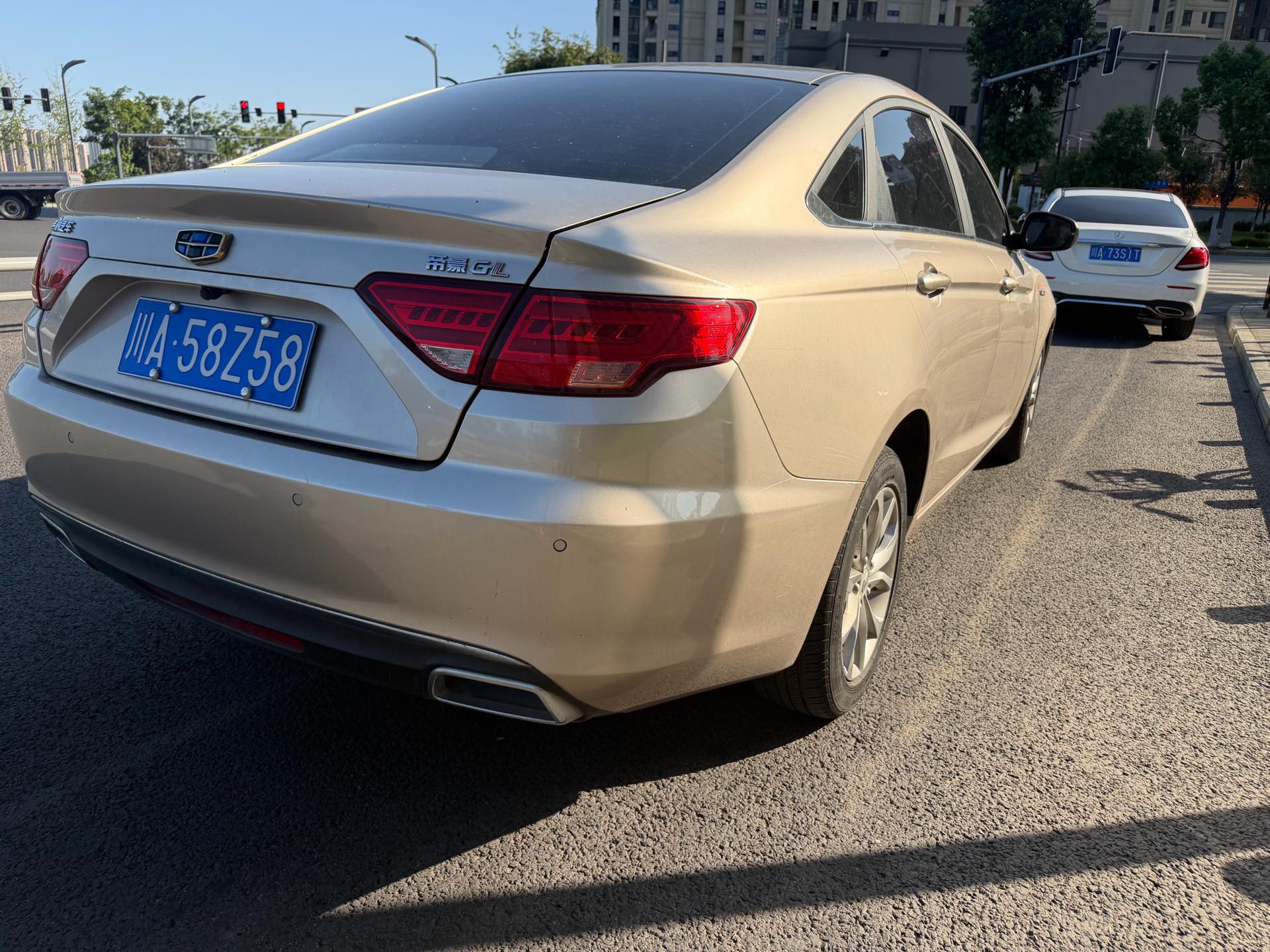 GEELY Emgrand GL 2016 car image #6