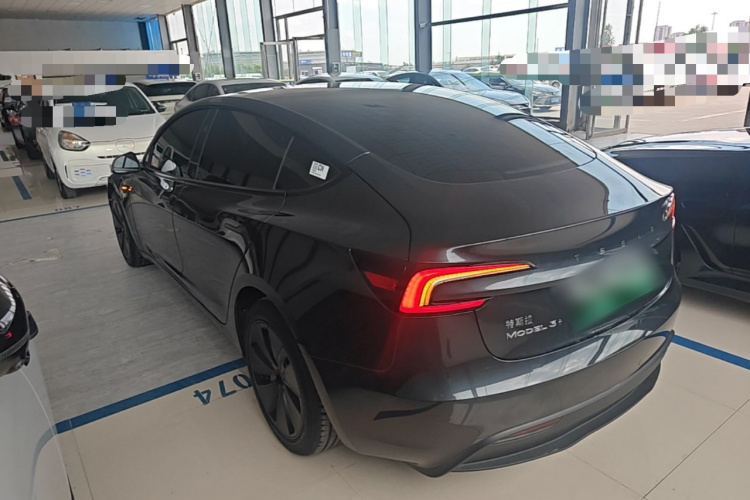 Tesla Model 3 2025 #5 Tesla Model 3 2025 car image #5