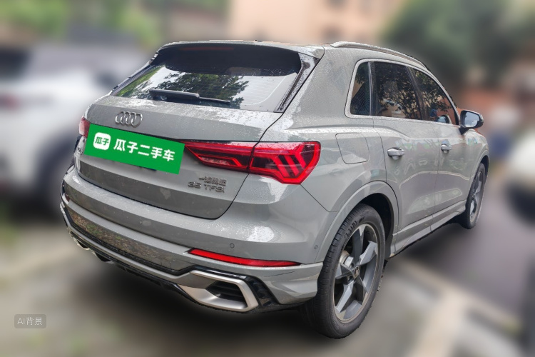 Audi Q3 2023 car image #7