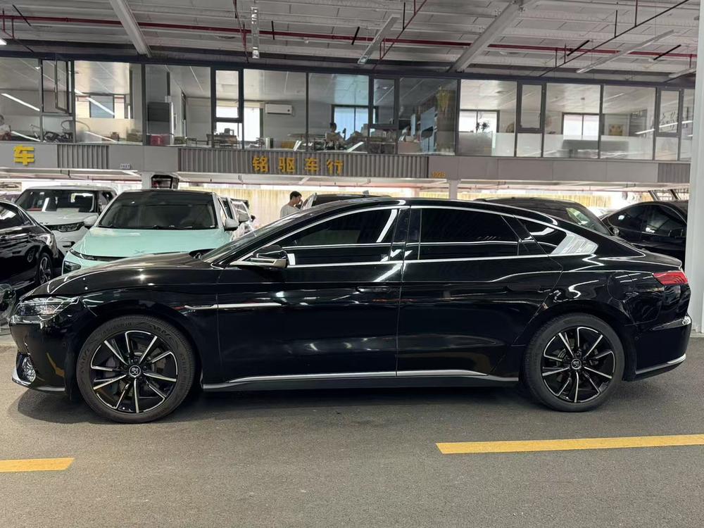 BYD Han 2020 #3 BYD Han 2020 car image #3