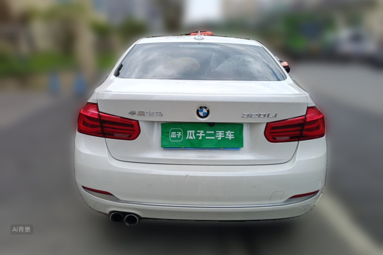 BMW 3 Series 2018 #6 BMW 3 Series 2018 car image #6