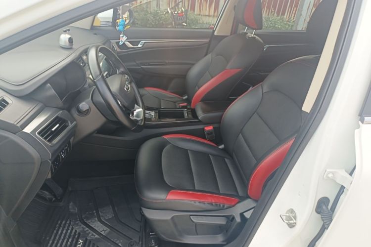 GEELY Emgrand GS 2020 car image #15