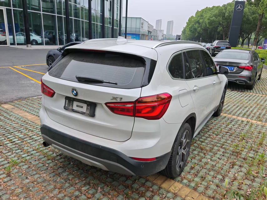 BMW X1 2018 #2 BMW X1 2018 car image #2