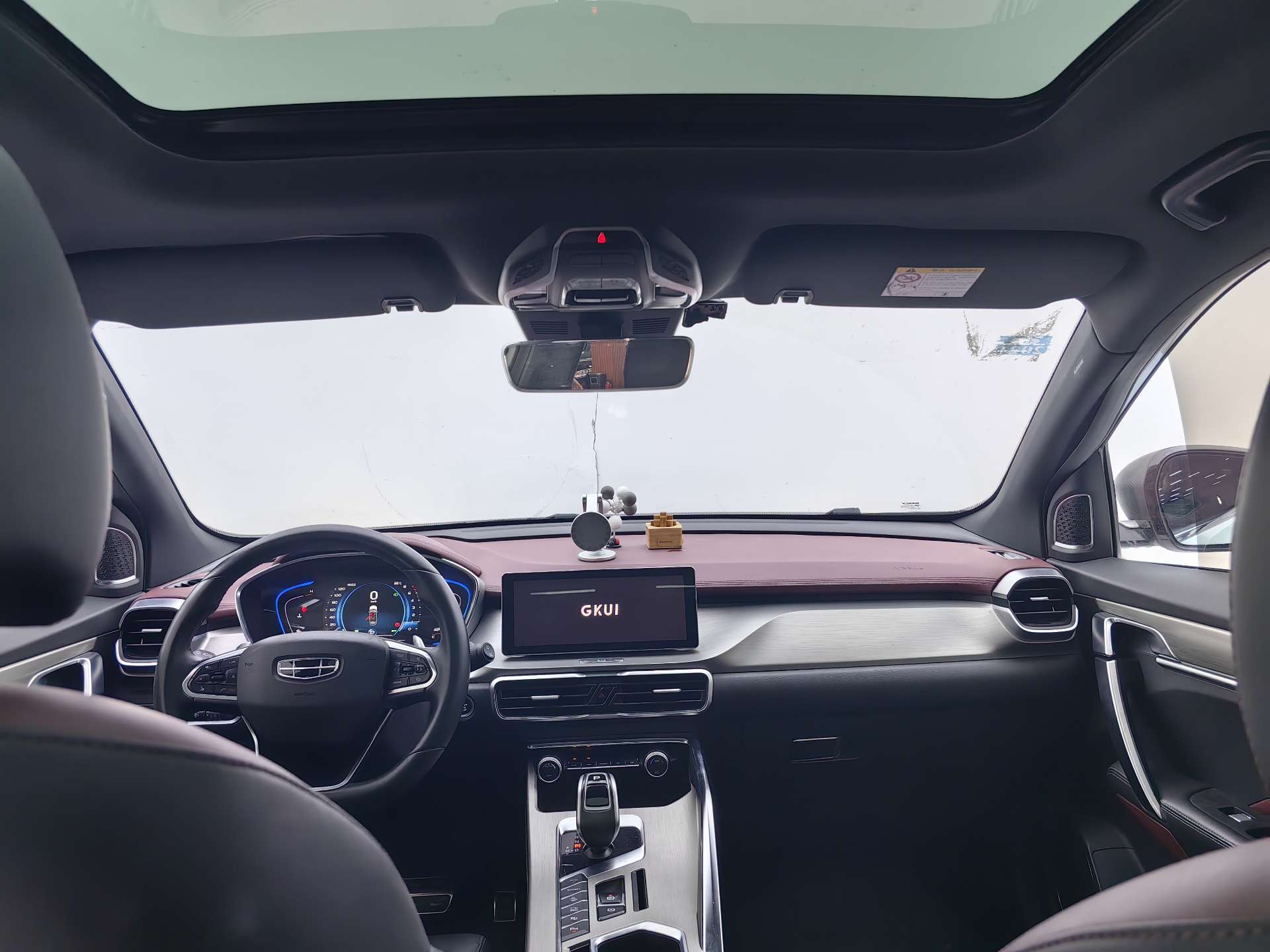 GEELY Coolray 2019 car image #6