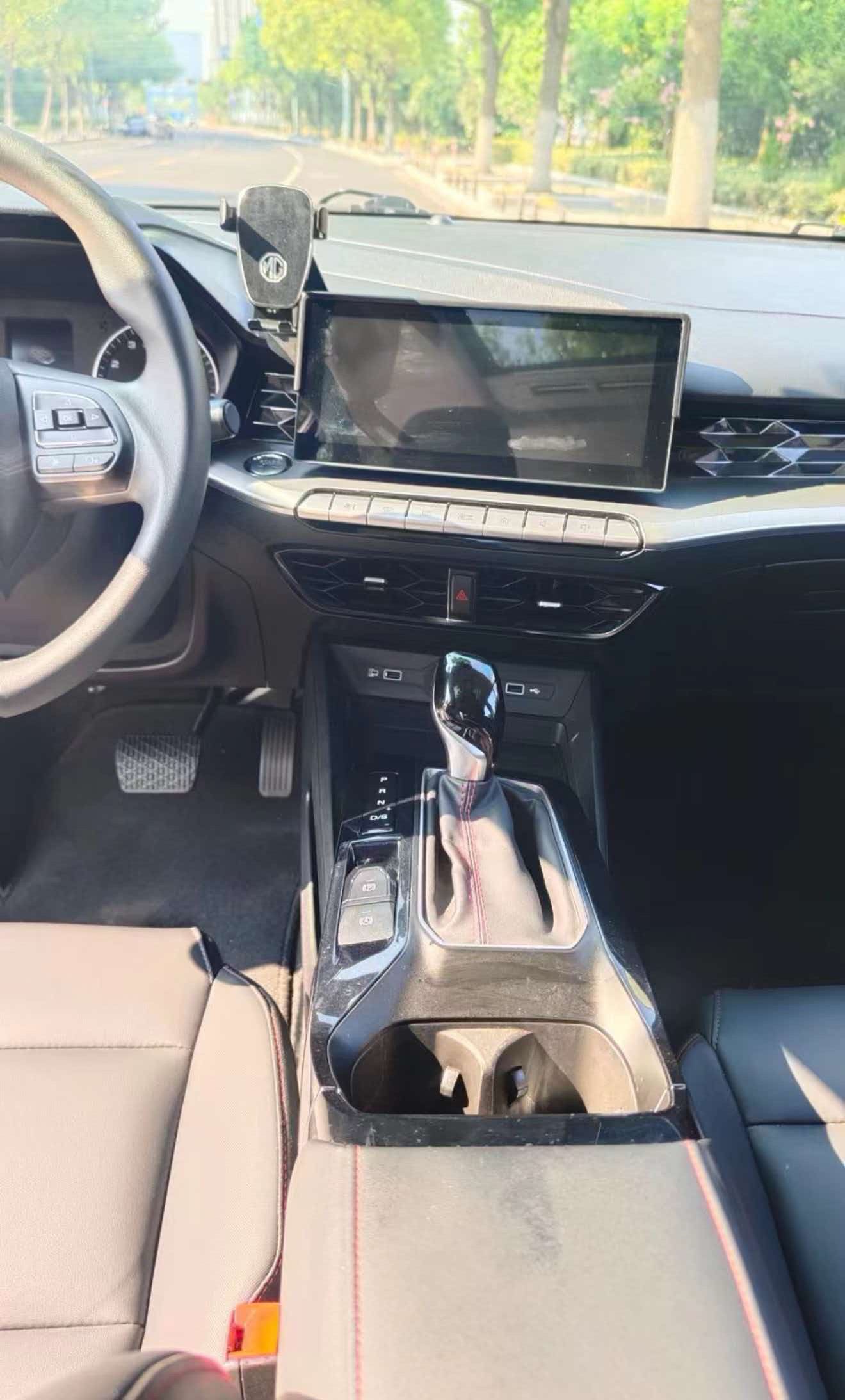 MG 5 2022 imagen de coche #4