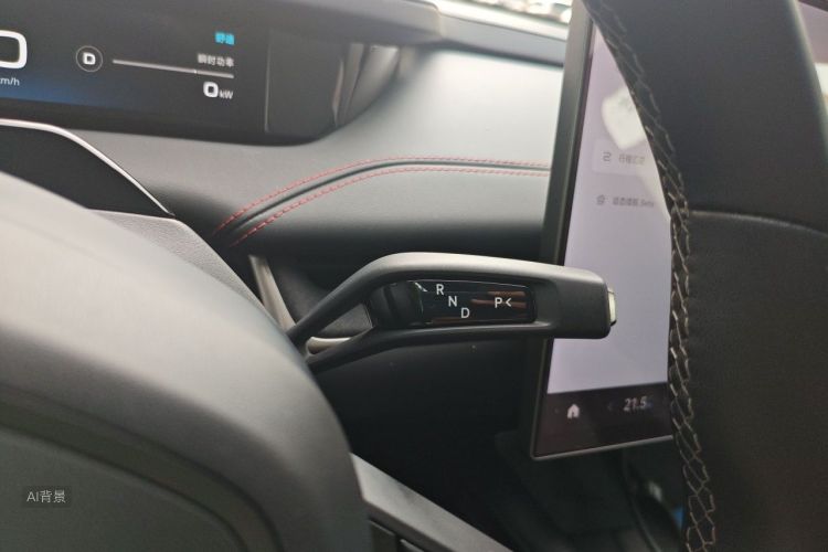 MI SU7 2024 car image #16