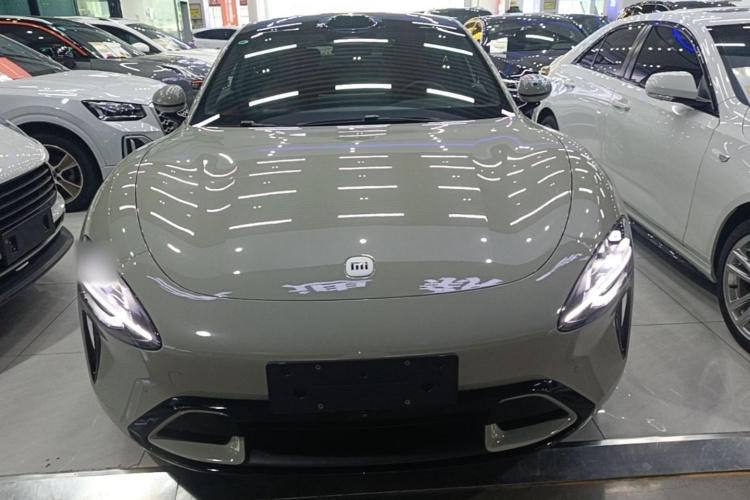 MI SU7 2024 car image #3