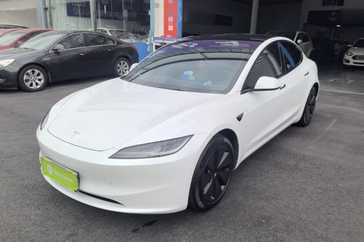 Tesla Model 3 2024 #2 Tesla Model 3 2024 car image #2