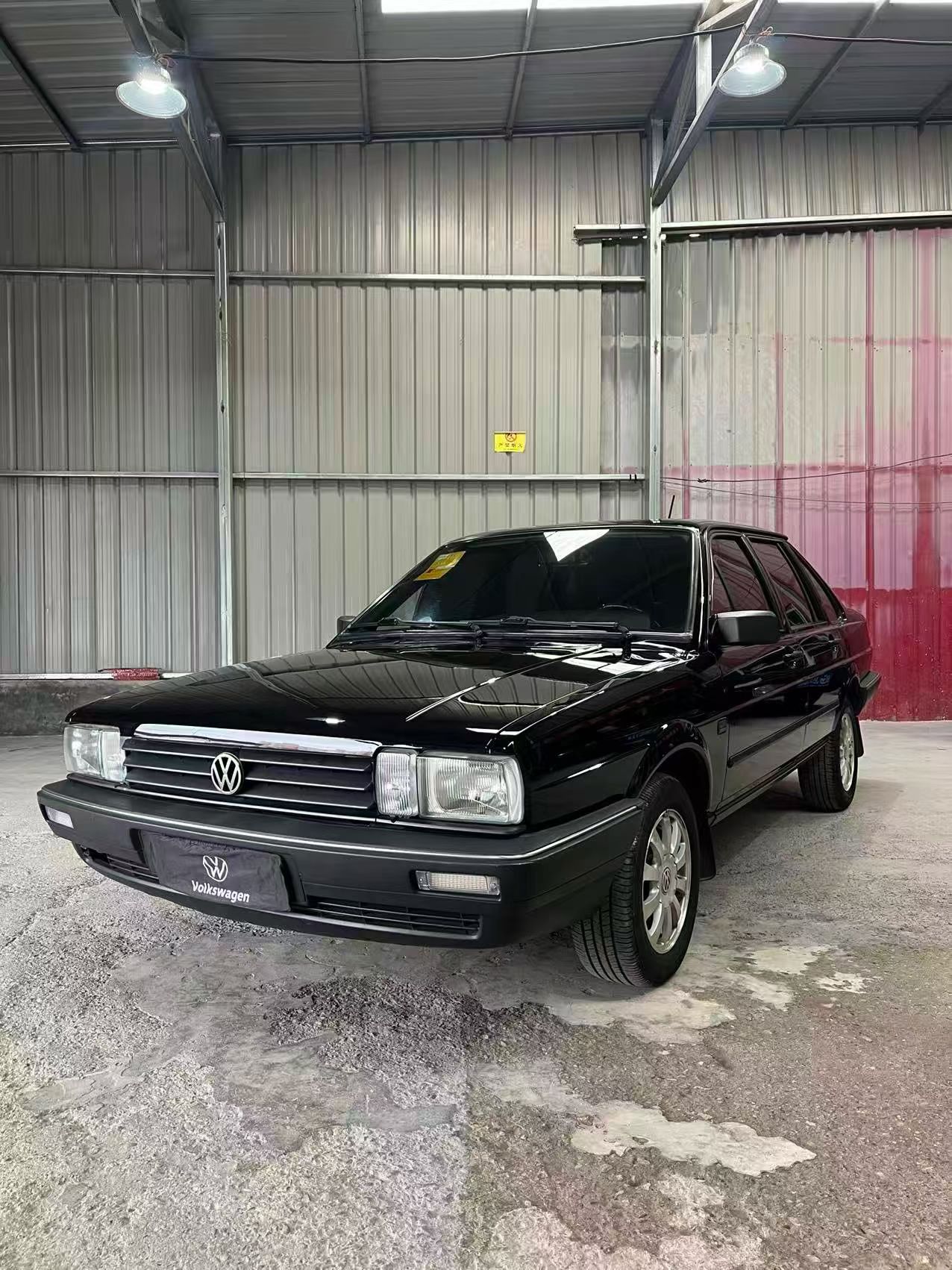 Volkswagen Santana Classic 2011 Volkswagen Santana Classic 2011 car image