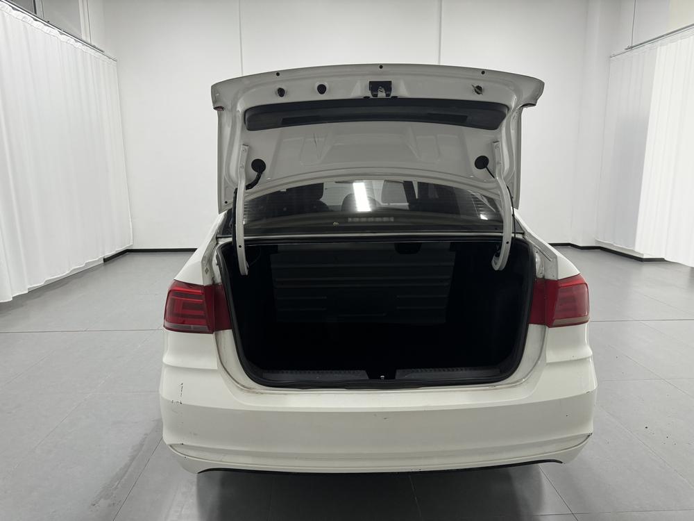 Volkswagen Santana 2019 #20 Volkswagen Santana 2019 car image #20