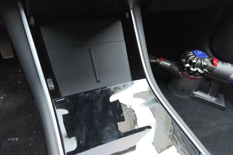 Tesla Model 3 2020 car image #10