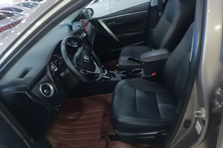 Toyota Corolla Hybird E+ 2019 immagine di auto #15