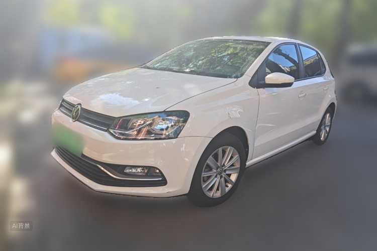 Volkswagen Polo 2015 car image #2