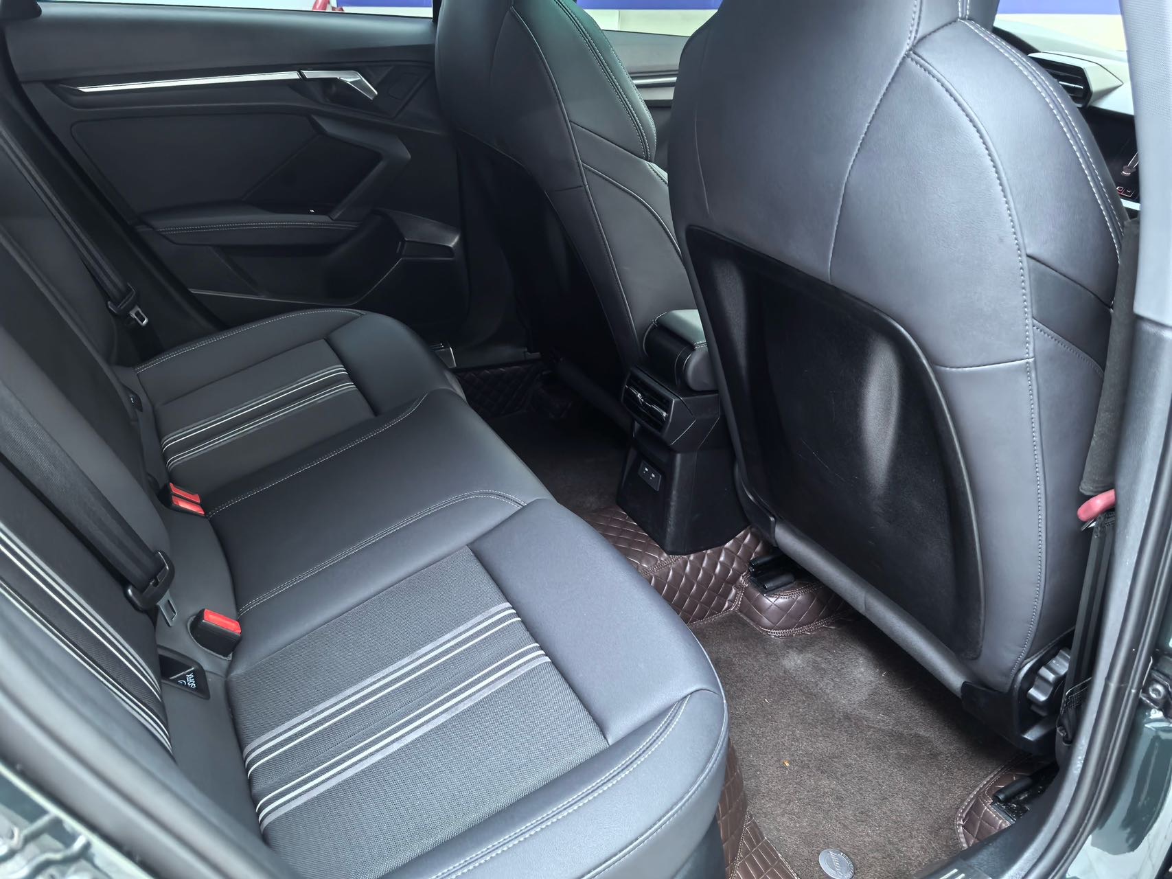 Audi A3 2023 immagine di auto #5