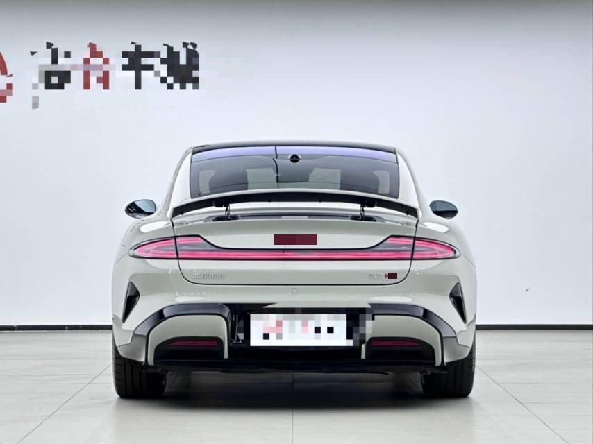 2024 #3 2024 immagine di auto #3