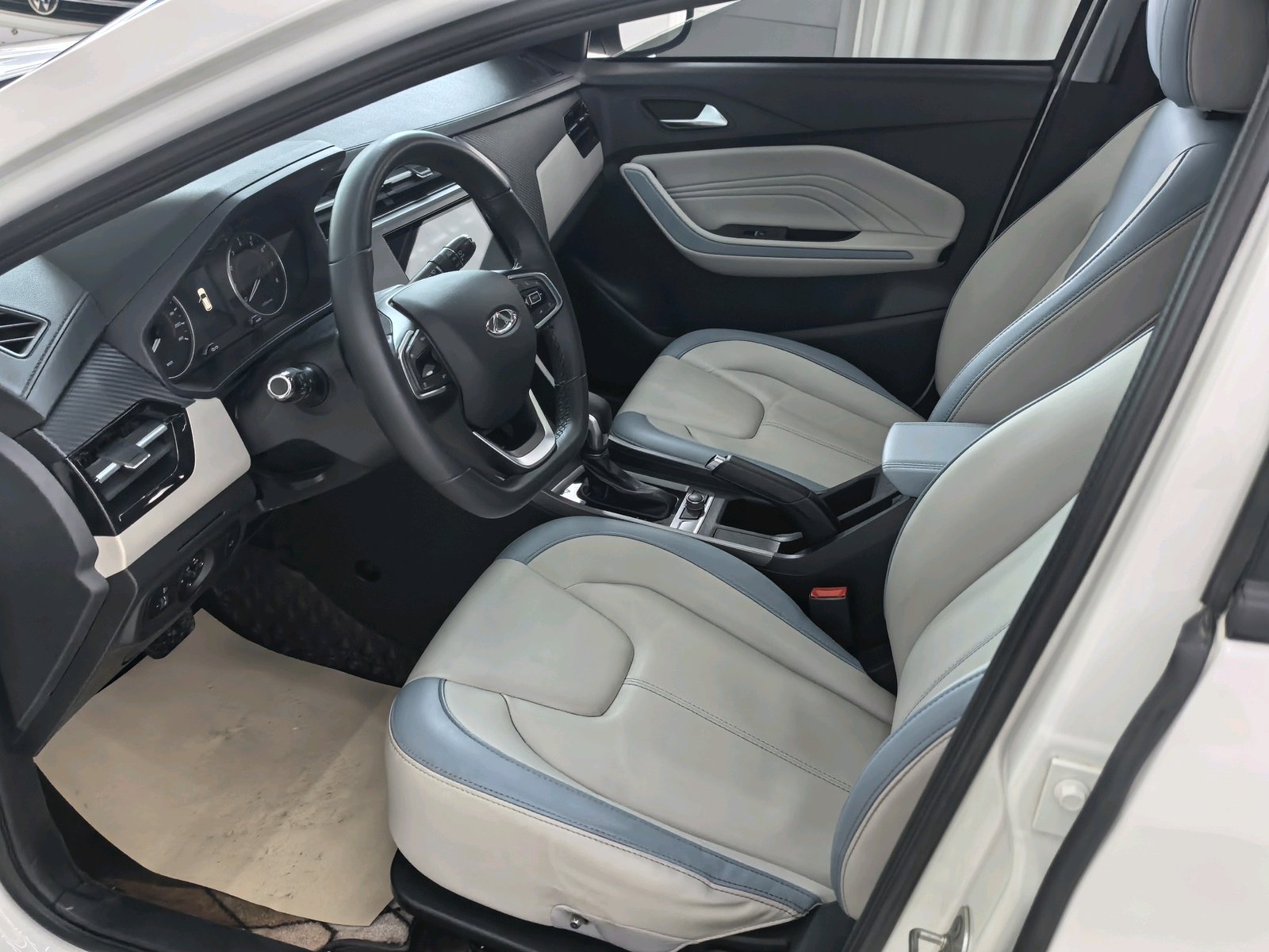 Chery Tiggo 3x 2022 car image #4