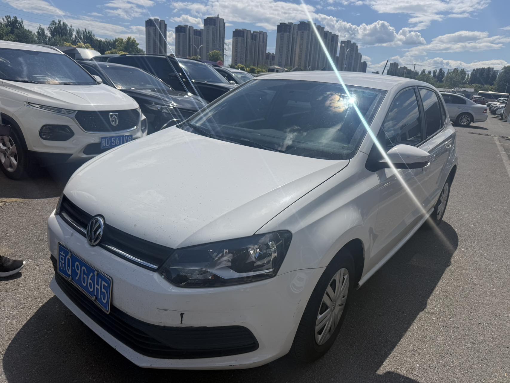 Volkswagen Polo 2016 car image #2