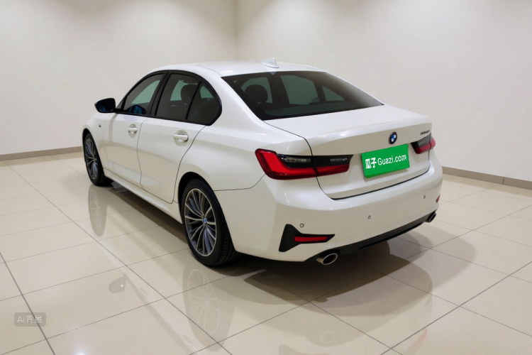 BMW 3 Series 2020 #5 BMW 3 Series 2020 car image #5
