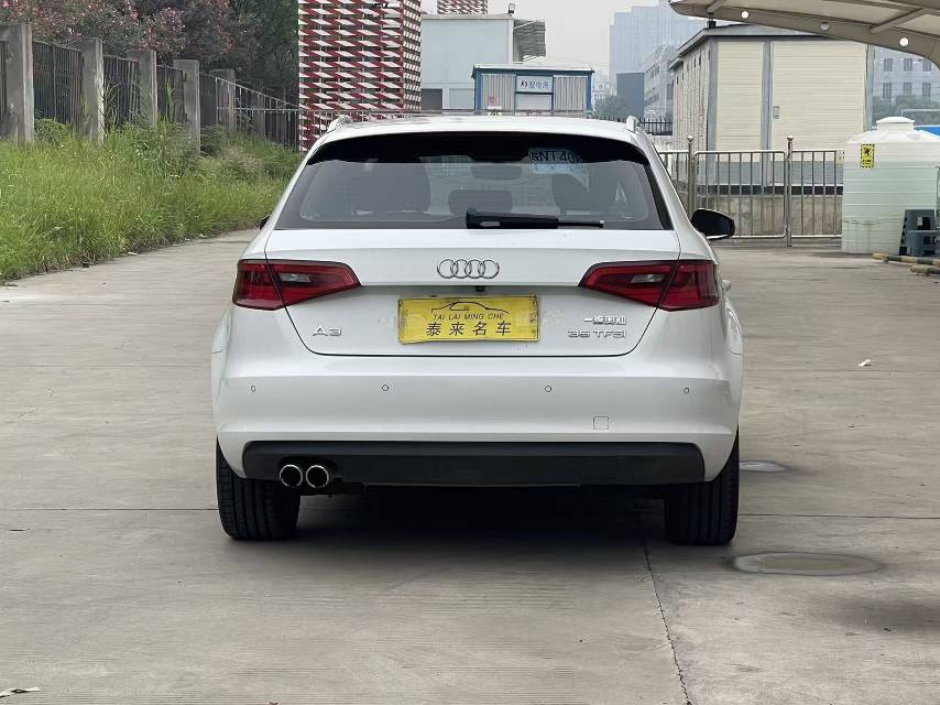 Audi A3 2016 car image #8