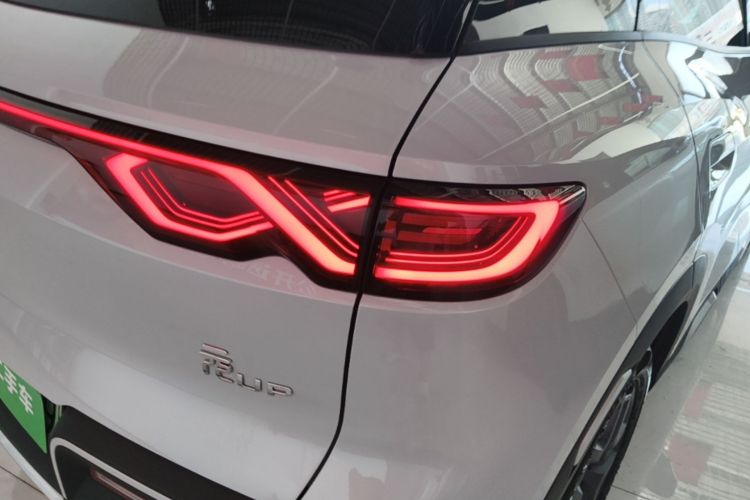 BYD YuanUP 2025 #8 BYD YuanUP 2025 car image #8