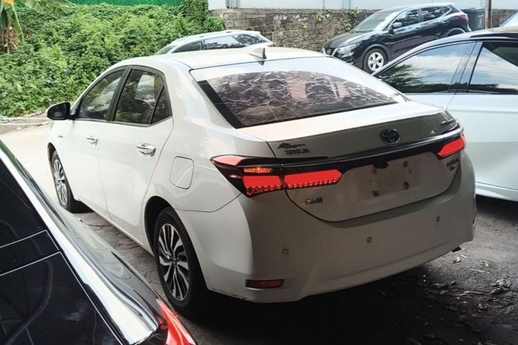 Toyota Corolla 2017 #5 Toyota Corolla 2017 car image #5