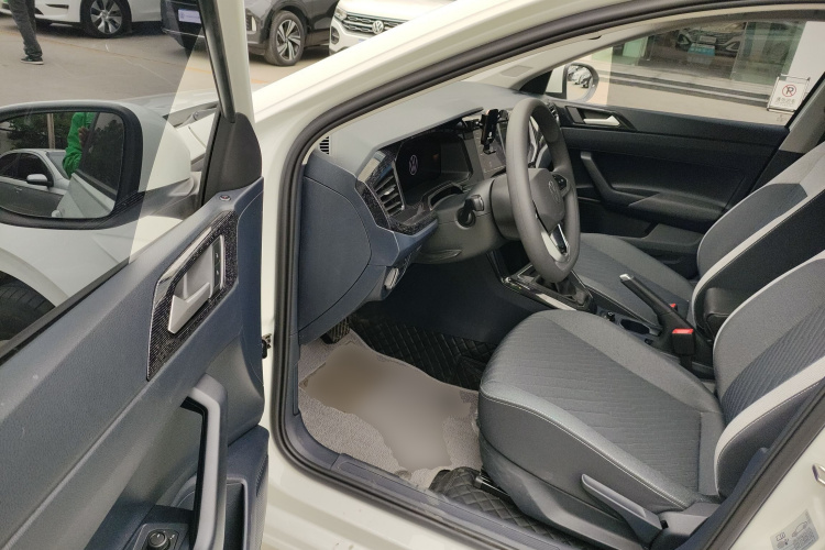 Volkswagen Lavida 2024 car image #16