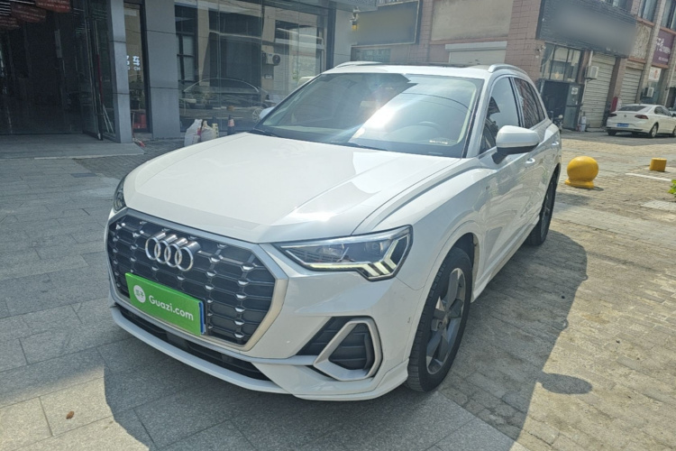 Audi Q3 2021 #2 Audi Q3 2021 car image #2