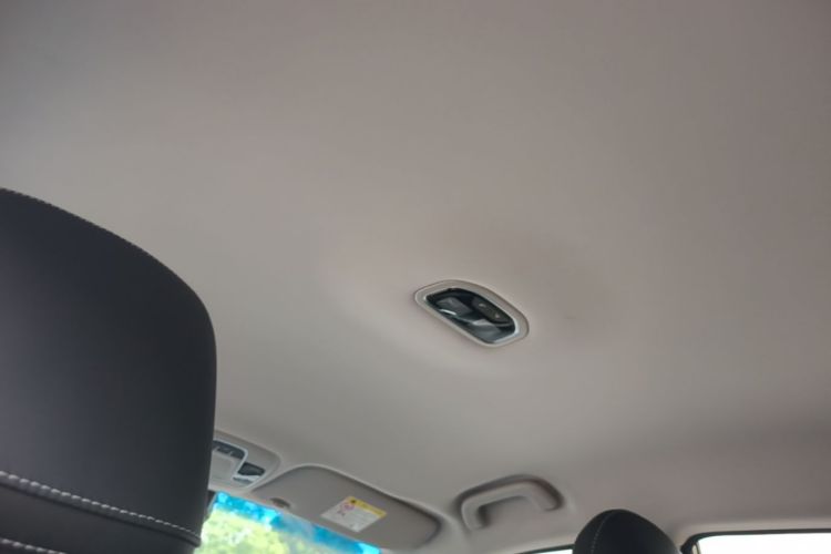 GEELY Emgrand 2019 #18 GEELY Emgrand 2019 car image #18