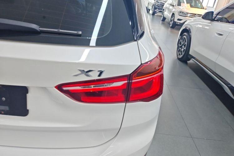 BMW X1 2017 صورة سيارة #8