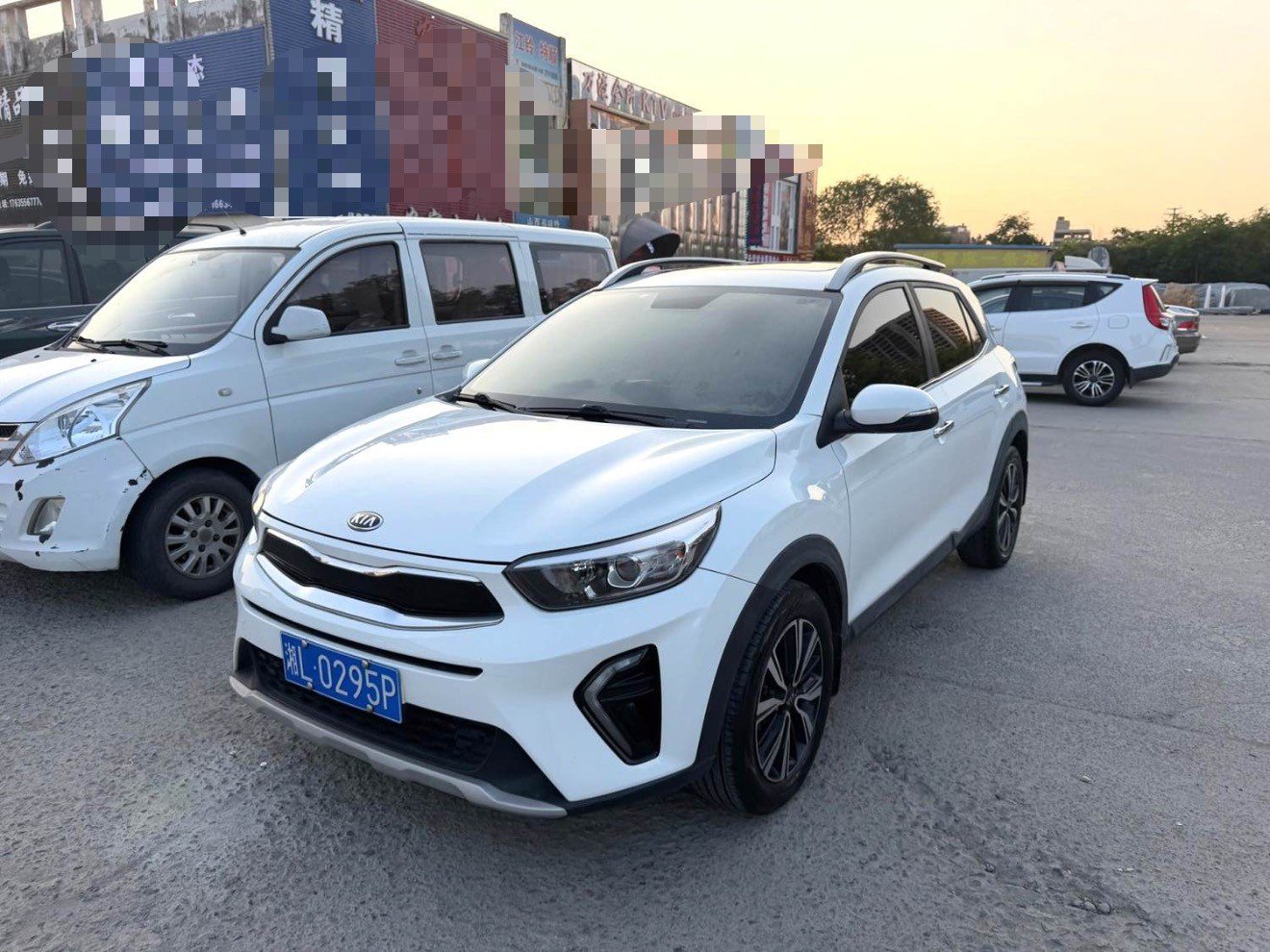 Kia KX1 2019 Kia KX1 2019 car image