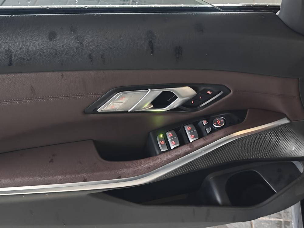 BMW 3 Series 2021 imagen de coche #16