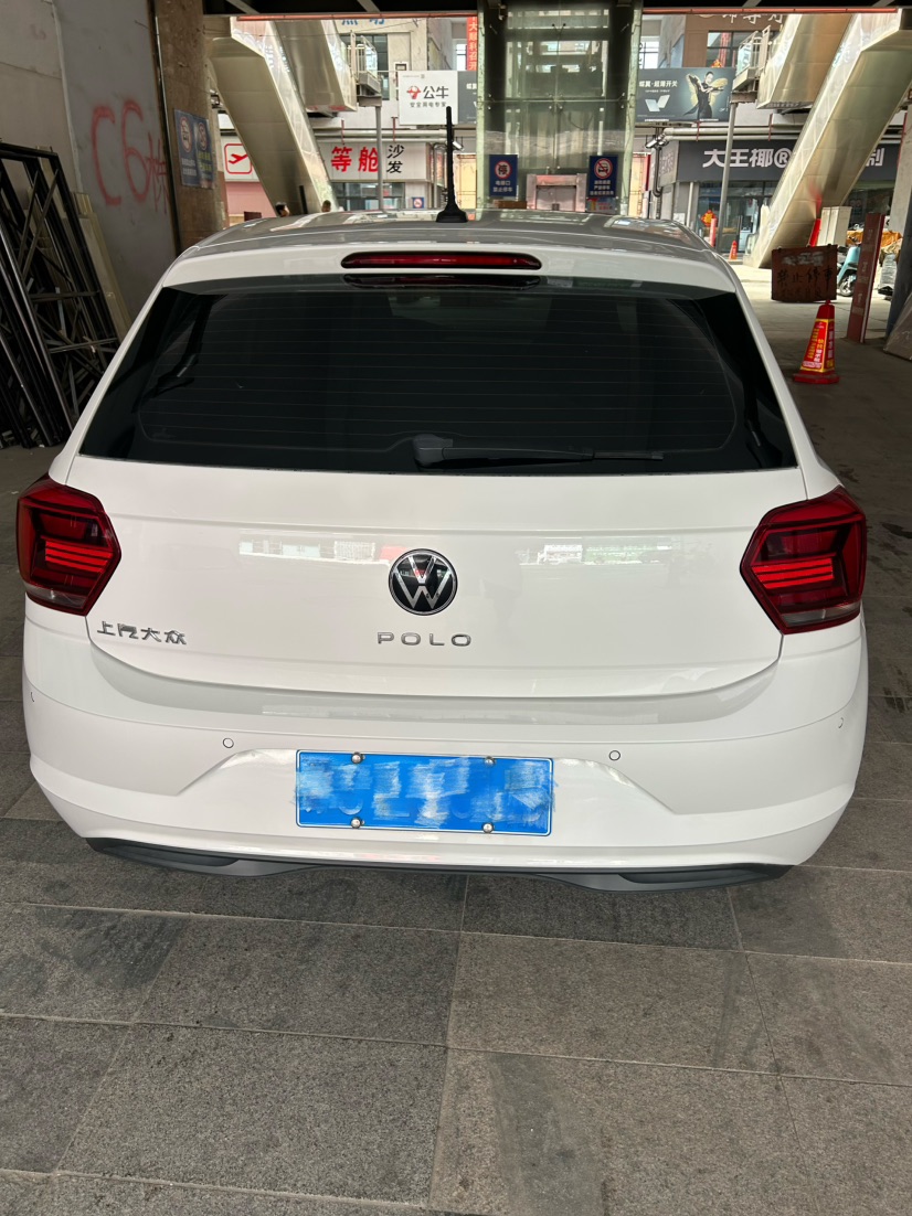 Volkswagen Polo 2021 car image #4