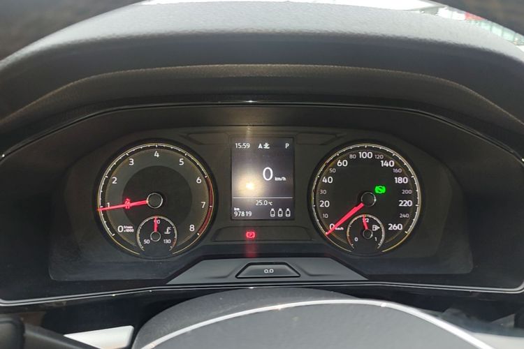 Volkswagen Lavida 2020 car image #12