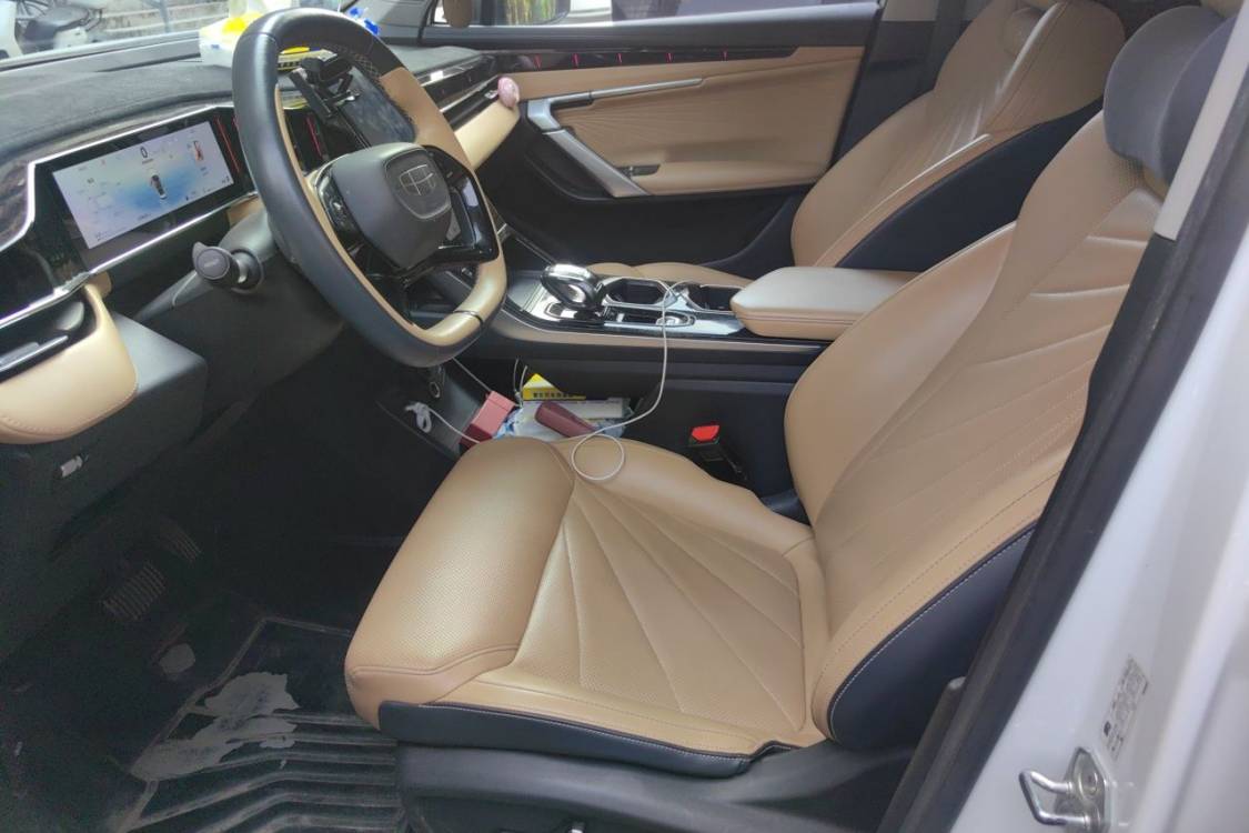 GEELY Boyue L 2022 car image #18