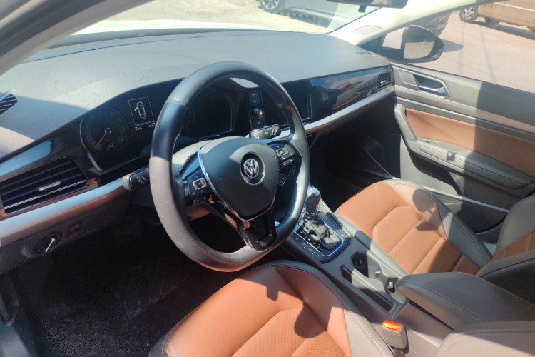 Volkswagen Lavida 2019 #11 Volkswagen Lavida 2019 car image #11