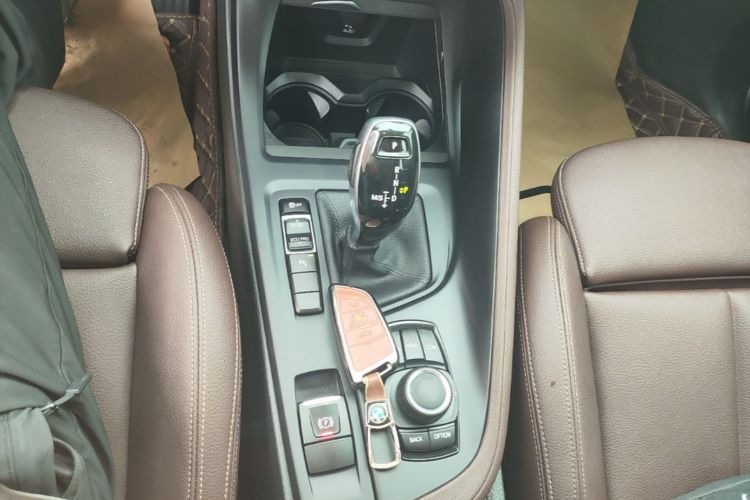 BMW X1 2020 car image #14