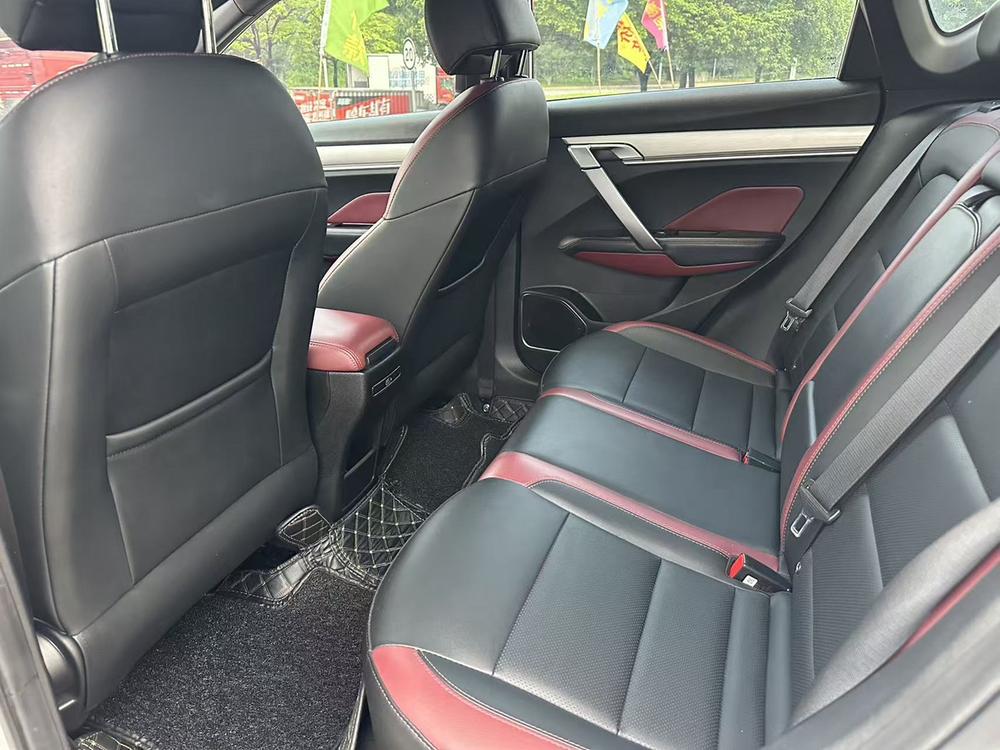 GEELY Coolray 2021 car image #9
